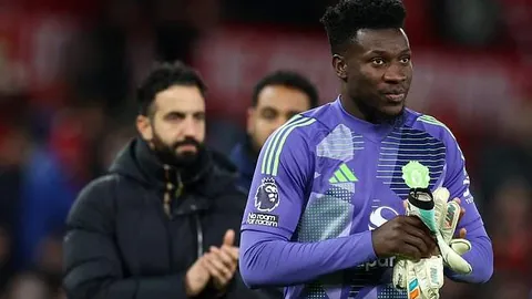 《英超焦点对决引发热议！戈登遭无视犯规，查洛巴惊险漏判点球，埃迪豪现场怒火中烧》