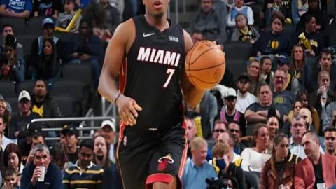 曼联将打造10万座容量的全新体育场